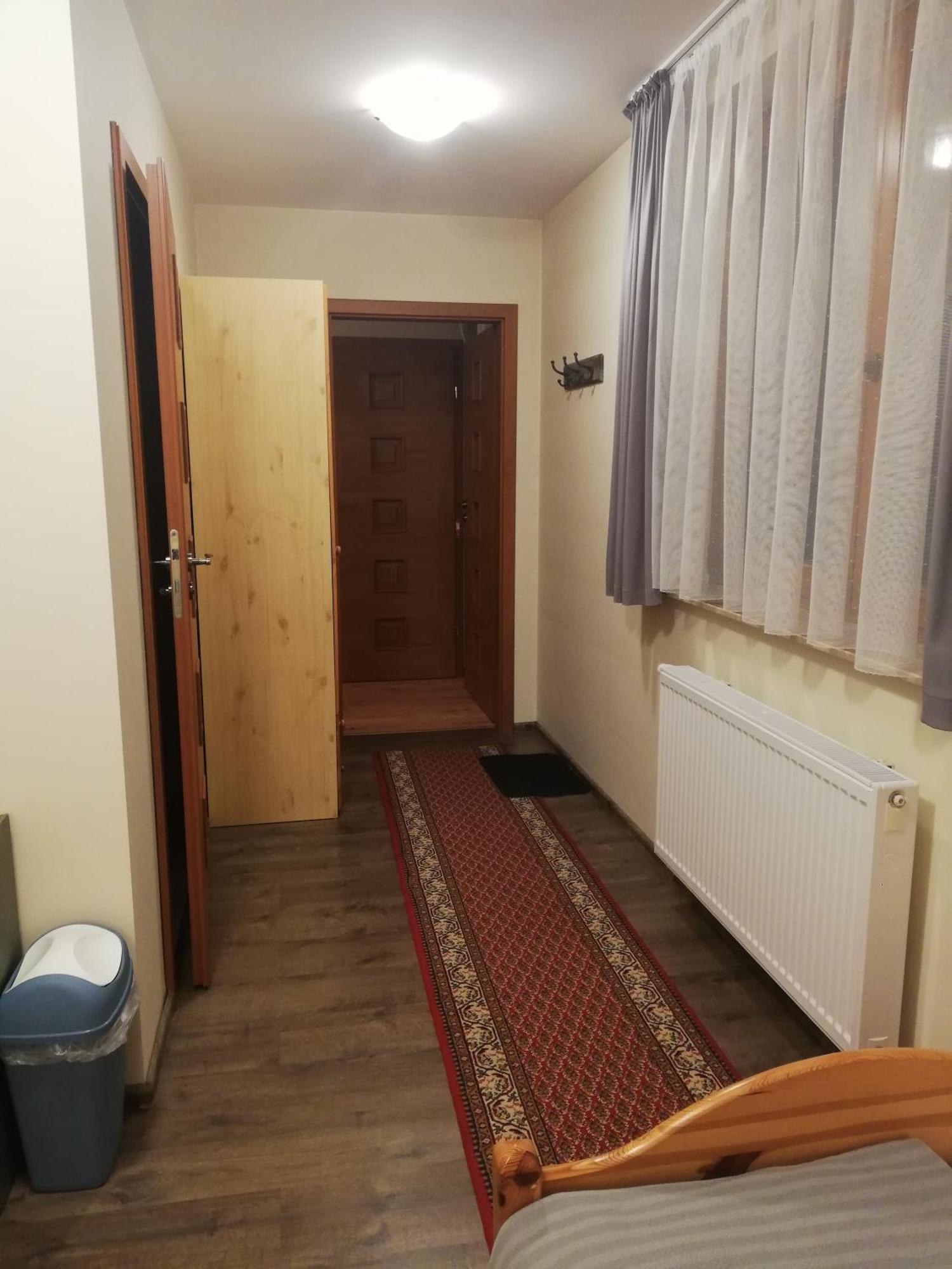 Pokoje Goscinne U Joli Szczyrk Habitación foto